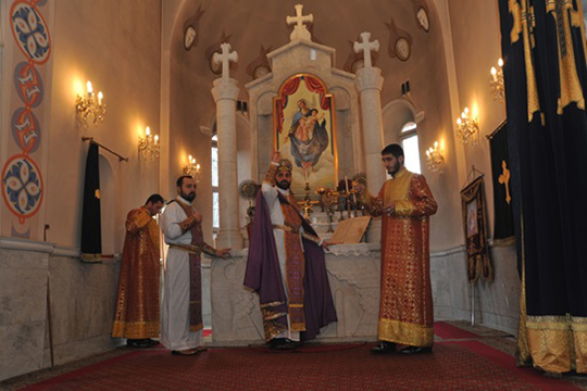 Почему армяне крестятся слева направо? | webmaster-korolev.ru